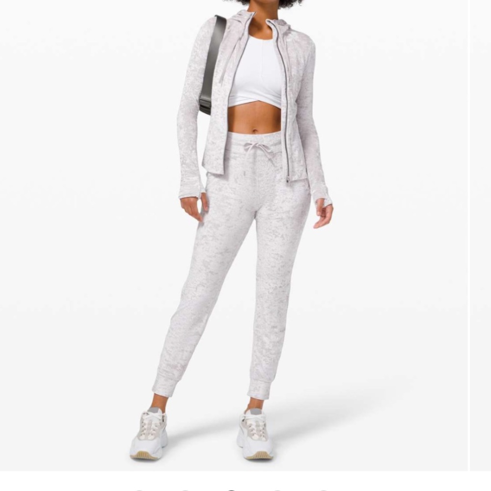 Lululemon Ready To Crush Joggers